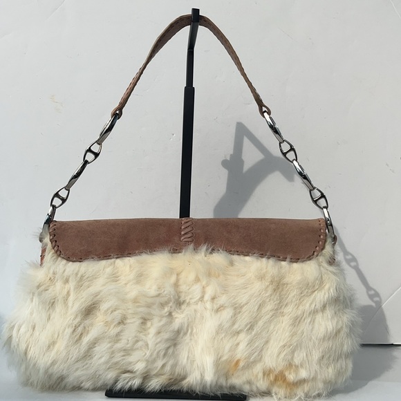 Auth. Vintage Tod's Rabbit Fur Suede/Leather Shoulder Handbag - Picture 2 of 16
